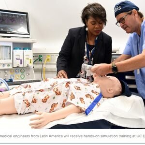 Orbis and UC Davis team up to train eye care teams from Latin America